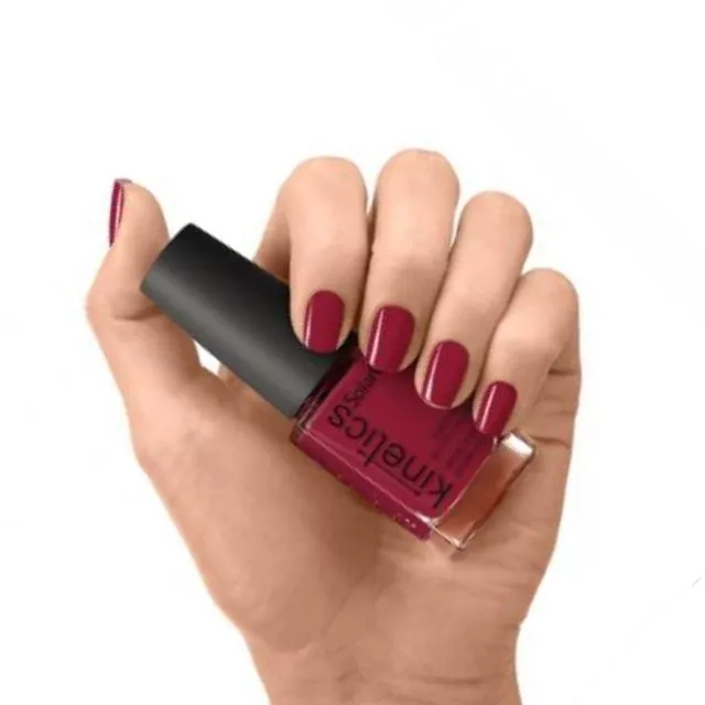 Kinetics SolarGel Professional Nail Polish #584